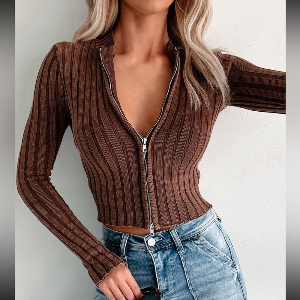 🤍BOUTIQUE TOP